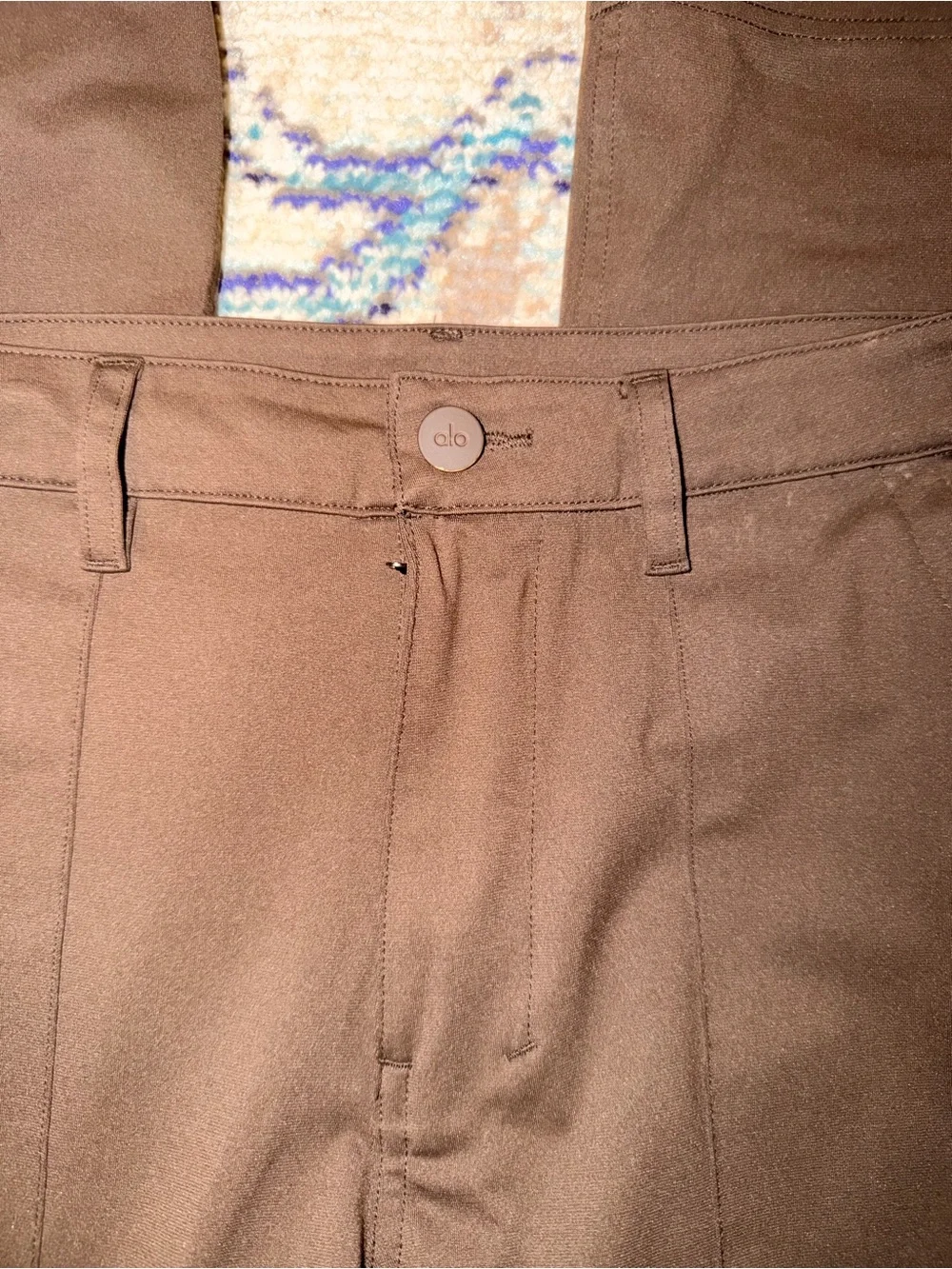 alo yoga trouser chino pants